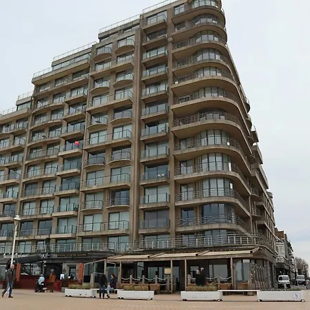 Scorpio Bi 1203 With Frontal Sea View Apartment